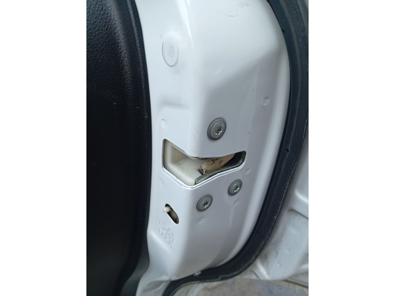 Recambio de cerradura puerta trasera derecha para suzuki vitara (ly) 1.0 (apk 310) referencia OEM IAM 8230154P02000  