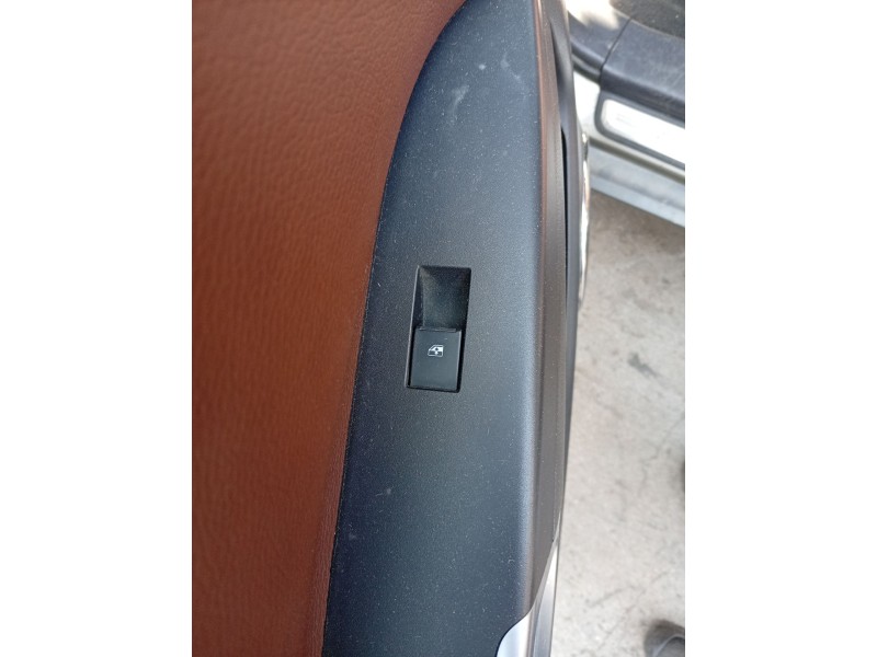 Recambio de mando elevalunas trasero izquierdo para opel antara a (l07) 2.0 cdti referencia OEM IAM 96628740  