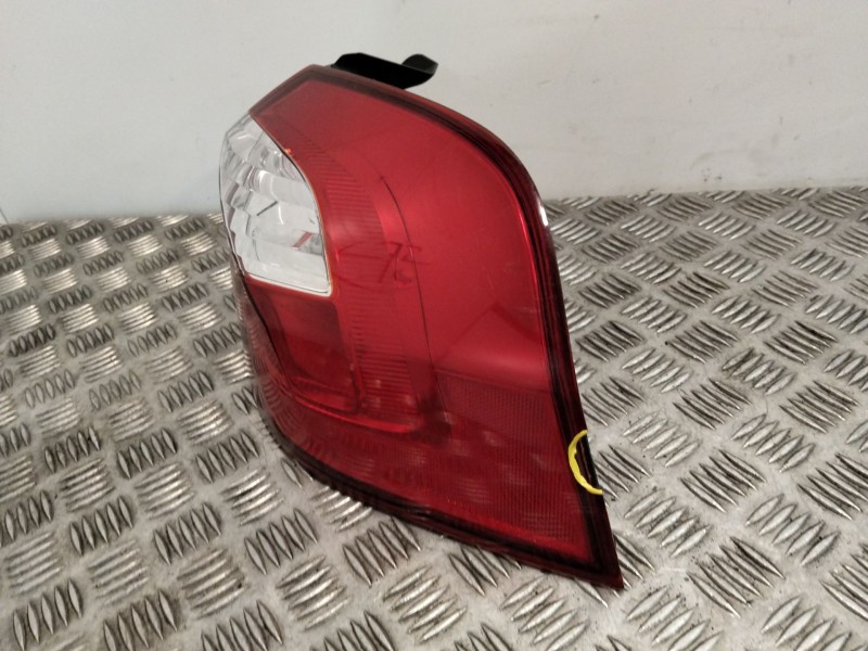 Recambio de piloto trasero derecho para kia rio iii (ub) 1.2 cvvt referencia OEM IAM 924021W2 924021W210 