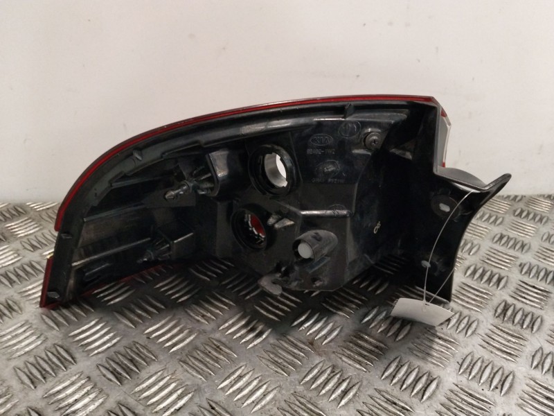 Recambio de piloto trasero derecho para kia rio iii (ub) 1.2 cvvt referencia OEM IAM 924021W2 924021W210 