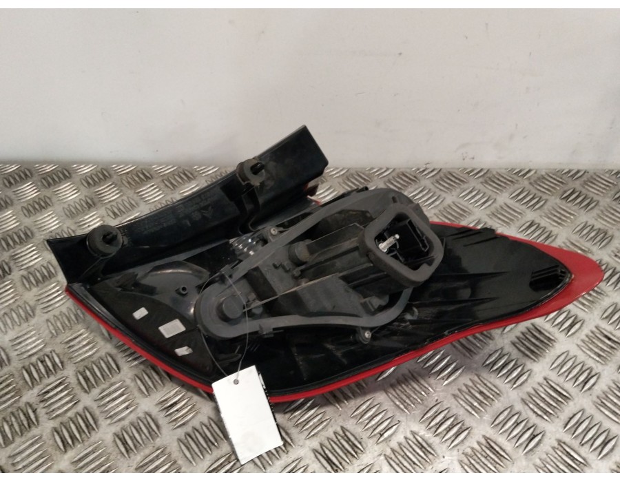 Recambio de piloto trasero izquierdo para citroën c4 ii (nc_) 1.6 hdi 115 referencia OEM IAM 968731218002  