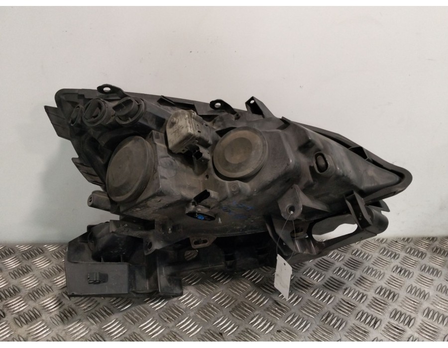 Recambio de faro izquierdo para renault grand scénic ii (jm0/1_) 2.0 dci (jm1k) referencia OEM IAM 8200479716  