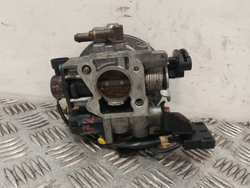 Recambio de inyector monopunto para peugeot 106 (s2) 1.1 referencia OEM IAM 7W01314002  
