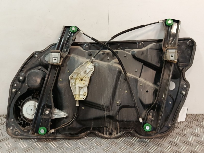 Recambio de elevalunas delantero izquierdo para volkswagen passat b6 variant (3c5) 2.0 tdi 16v referencia OEM IAM 3C1837755K  