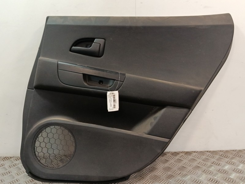 Recambio de guarnecido puerta trasera derecha para kia cee´d 1.6 crdi cat referencia OEM IAM 833201H000  