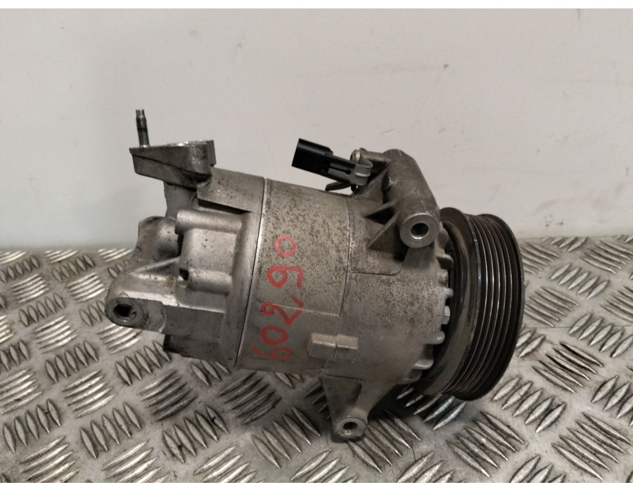 Recambio de compresor aire acondicionado para nissan qashqai i (j10, nj10) 2.0 referencia OEM IAM 01140220 A4101168B010A 