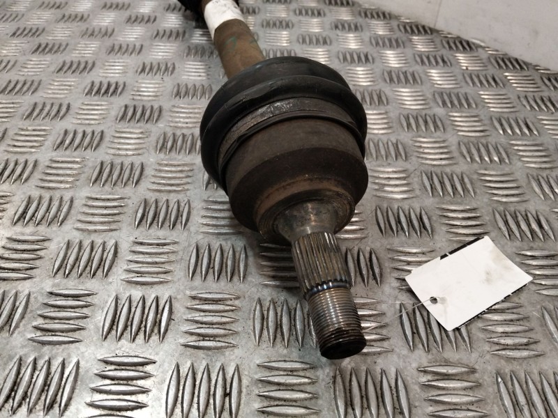 Recambio de transmision delantera izquierda para citroën c4 i (lc_) 1.6 hdi referencia OEM IAM 9637117780  