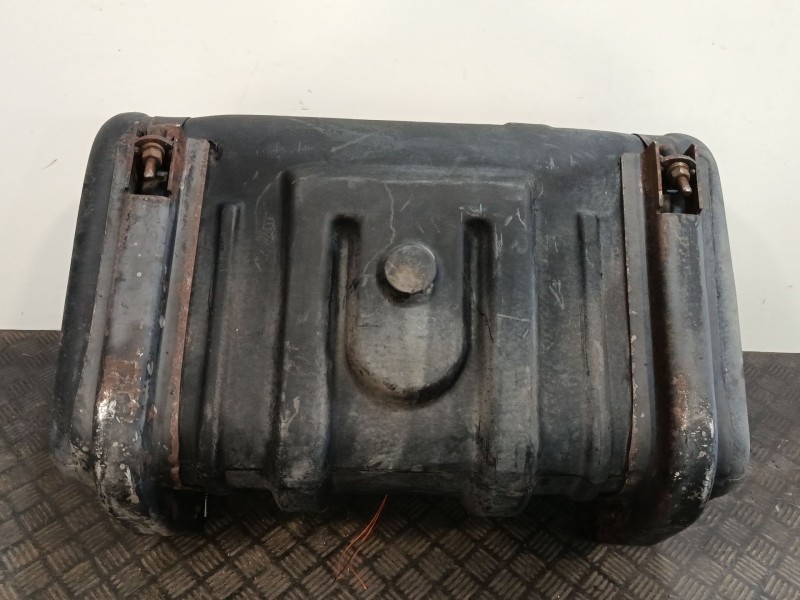 Recambio de deposito combustible para iveco daily iii furgoneta 35 c 14 referencia OEM IAM 504075632  