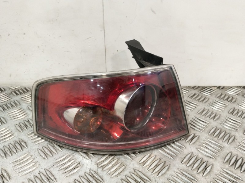 Recambio de piloto trasero izquierdo para seat ibiza iii (6l1) 1.9 tdi referencia OEM IAM 6L6945095  