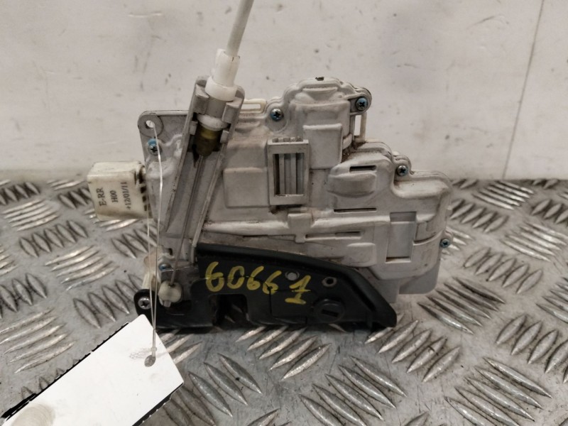 Recambio de cerradura puerta delantera izquierda para seat altea xl (5p5, 5p8) 1.6 tdi referencia OEM IAM A046879  