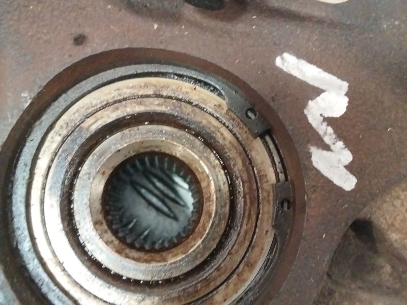 Recambio de mangueta delantera derecha para renault master ii furgoneta (fd) 2.5 dci referencia OEM IAM 8200642123  