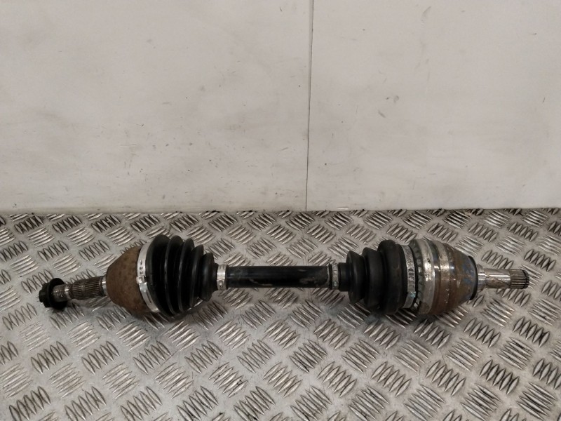 Recambio de transmision delantera izquierda para opel astra h gtc (a04) 1.8 (l08) referencia OEM IAM 13124675  