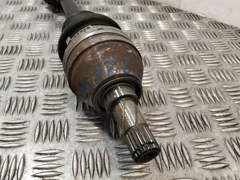 Recambio de transmision delantera izquierda para opel astra h gtc (a04) 1.8 (l08) referencia OEM IAM 13124675  