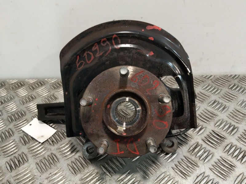 Recambio de mangueta delantera izquierda para nissan qashqai i (j10, nj10) 2.0 referencia OEM IAM 40015JD040  