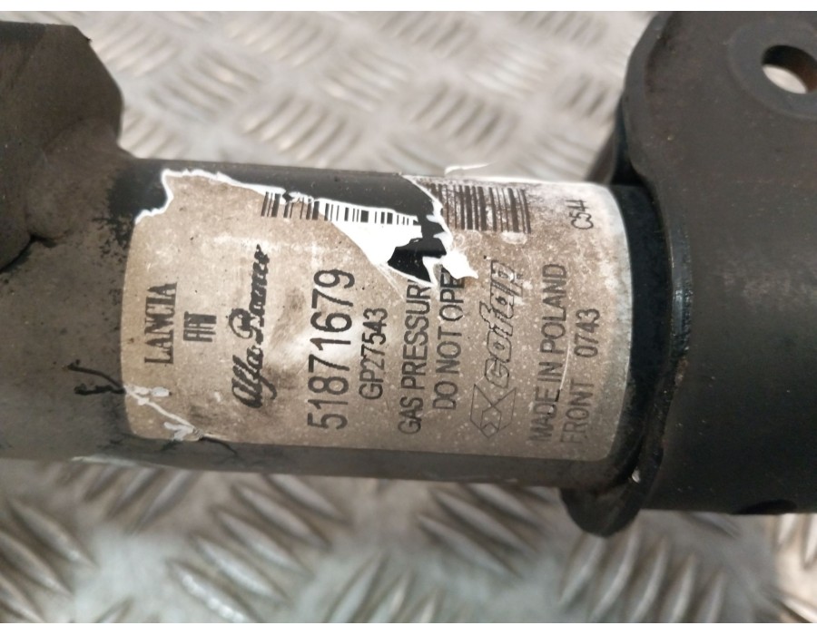 Recambio de amortiguador delantero derecho para fiat nuova 500 (150) 1.2 cat referencia OEM IAM 51871679  