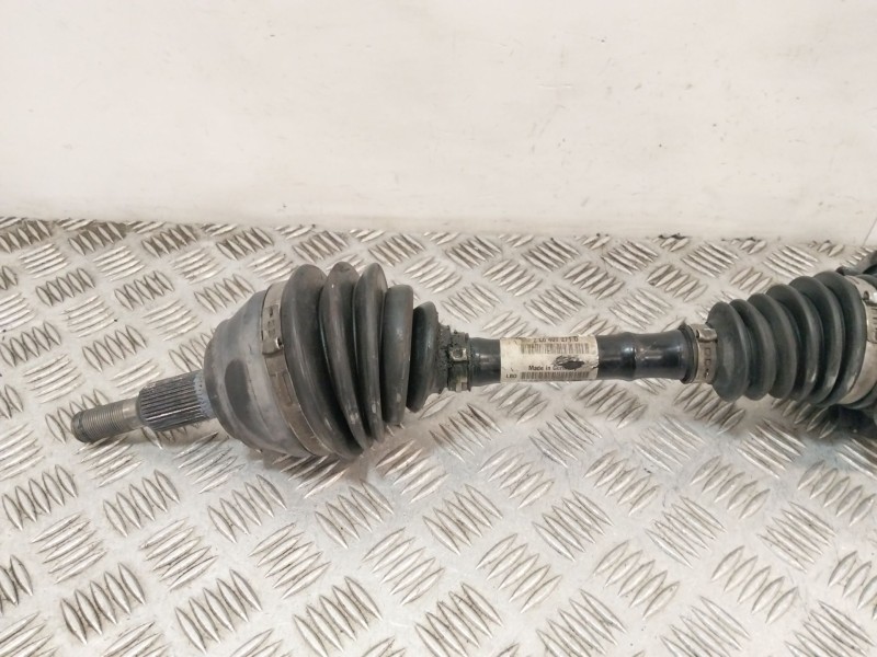 Recambio de transmision delantera izquierda para volkswagen touareg (7la) referencia OEM IAM 7L6407271D  