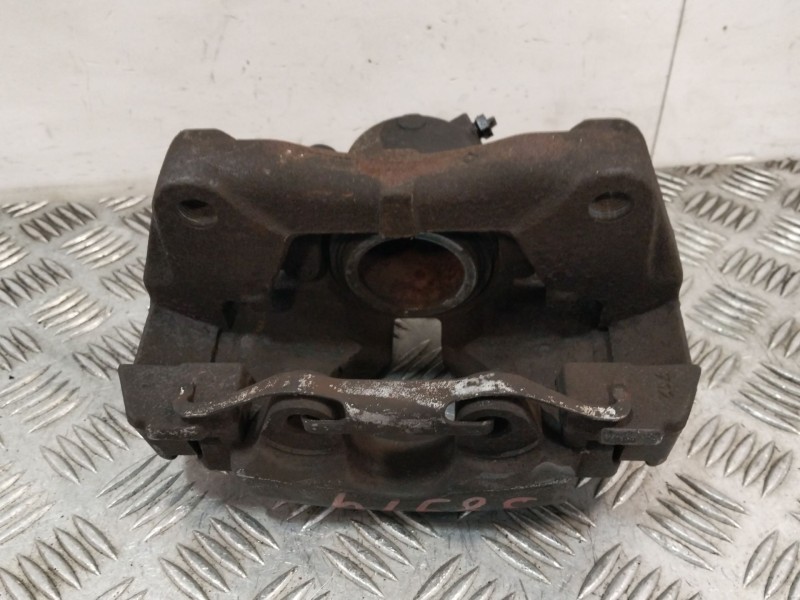Recambio de pinza freno delantera derecha para volkswagen touareg (7la) referencia OEM IAM 7L6106D  