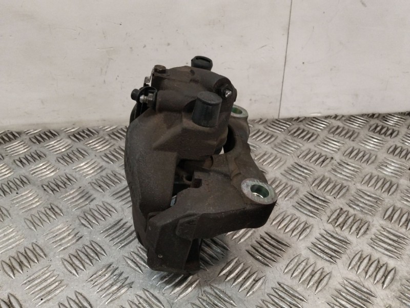 Recambio de pinza freno delantera izquierda para volkswagen touareg (7la) referencia OEM IAM 7L6105D  