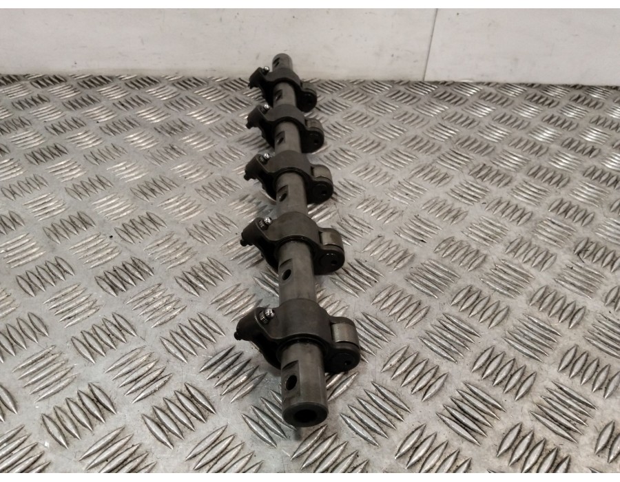 Recambio de arbol de levas para land rover discovery ii (l318) 2.5 td5 4x4 referencia OEM IAM V274860  