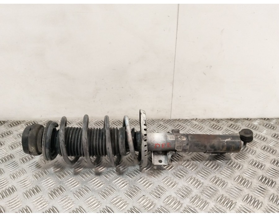 Recambio de amortiguador delantero derecho para seat ibiza iii (6l1) 1.4 tdi referencia OEM IAM 6Q0412141C  