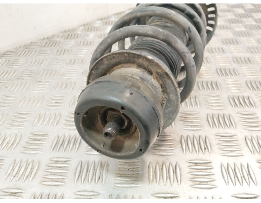 Recambio de amortiguador delantero derecho para seat ibiza iii (6l1) 1.4 tdi referencia OEM IAM 6Q0412141C  
