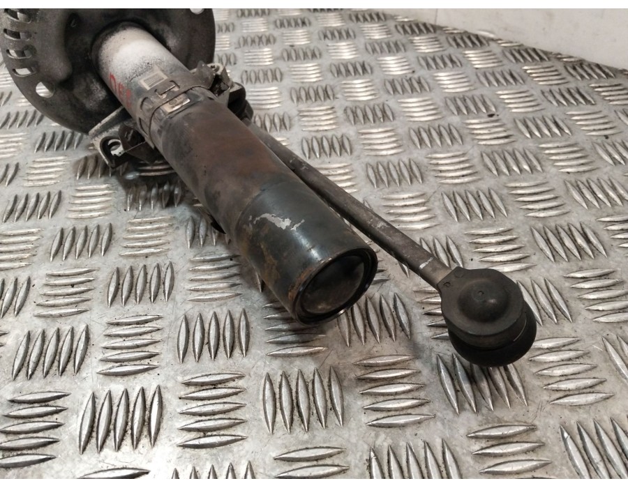 Recambio de amortiguador delantero derecho para seat ibiza iii (6l1) 1.4 tdi referencia OEM IAM 6Q0412141C  