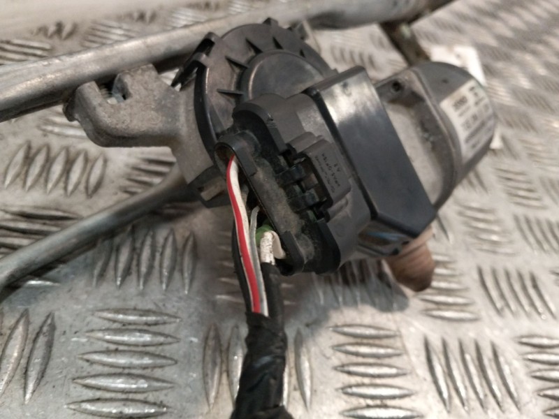 Recambio de motor limpia delantero para ford ka (ru8) 1.2 referencia OEM IAM 1592009310  