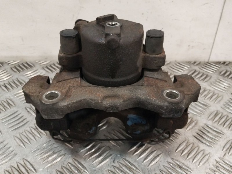 Recambio de pinza freno delantera izquierda para opel astra h (a04) 1.7 cdti (l48) referencia OEM IAM FN35725  