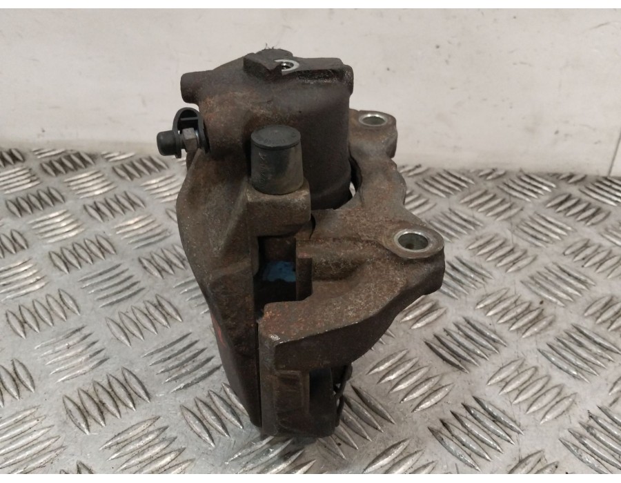 Recambio de pinza freno delantera izquierda para opel astra h (a04) 1.7 cdti (l48) referencia OEM IAM FN35725  