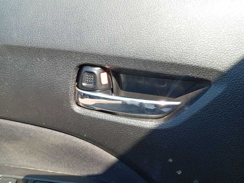 Recambio de maneta interior delantera izquierda para suzuki vitara (ly) 1.0 (apk 310) referencia OEM IAM 8313061M005PK  