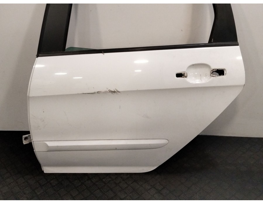Recambio de puerta trasera izquierda para peugeot 308 sw i (4e_, 4h_) 1.6 hdi referencia OEM IAM 9006N6  