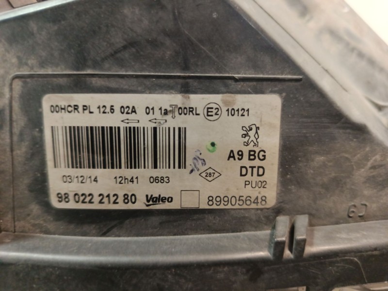 Recambio de faro derecho para peugeot 208 i (ca_, cc_) 1.2 vti 82 referencia OEM IAM 1685351480  