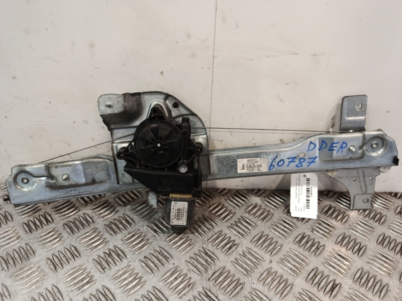 Recambio de elevalunas delantero derecho para peugeot 208 i (ca_, cc_) 1.2 vti 82 referencia OEM IAM 9673154380  