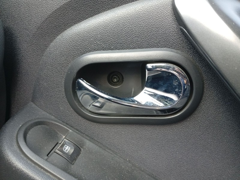 Recambio de maneta interior delantera derecha para dacia duster (hs_) 1.2 tce 125 referencia OEM IAM 8200735218  