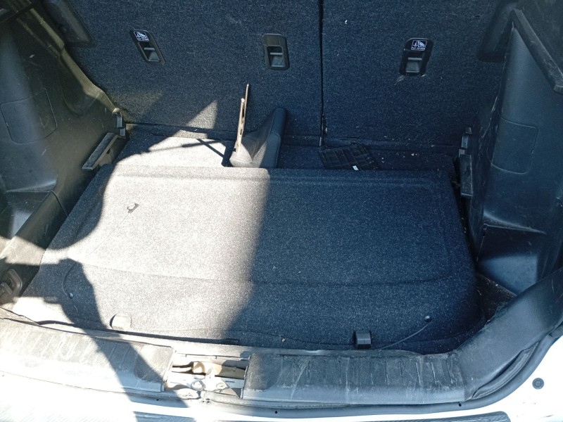 Recambio de bandeja trasera para suzuki vitara (ly) 1.0 (apk 310) referencia OEM IAM 7546054P00GMY  