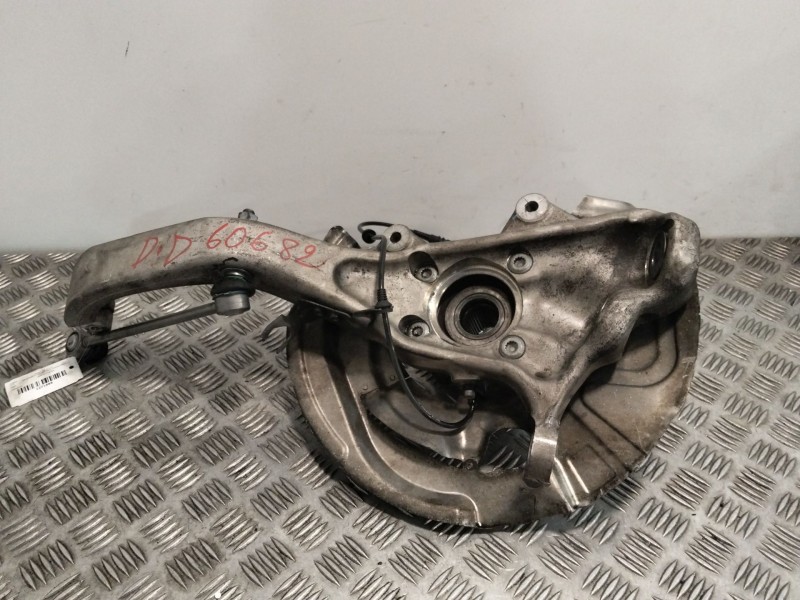 Recambio de mangueta delantera derecha para bmw x5 (e70) xdrive 30 d referencia OEM IAM 31216773784  