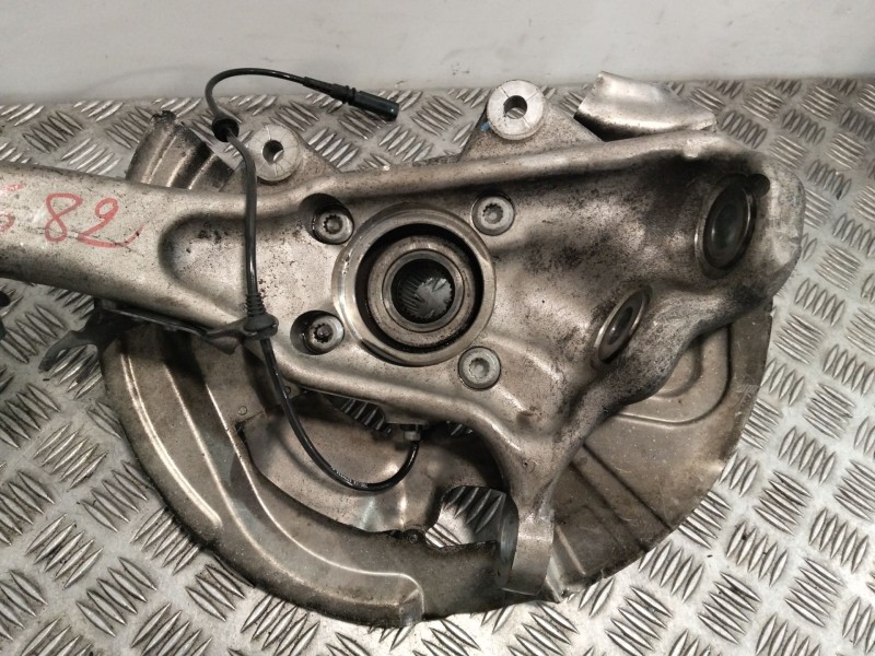Recambio de mangueta delantera derecha para bmw x5 (e70) xdrive 30 d referencia OEM IAM 31216773784  