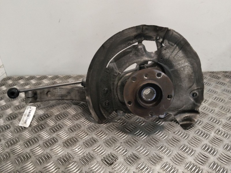 Recambio de mangueta delantera derecha para bmw x5 (e70) xdrive 30 d referencia OEM IAM 31216773784  