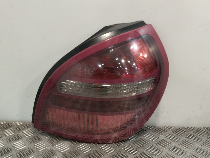 Recambio de piloto delantero derecho para nissan almera ii hatchback (n16) 2.2 di referencia OEM IAM 26550BN011  