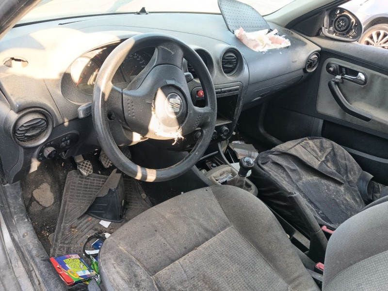 seat ibiza iii (6l1) del año 2003