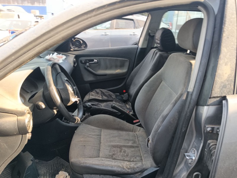 seat ibiza iii (6l1) del año 2003
