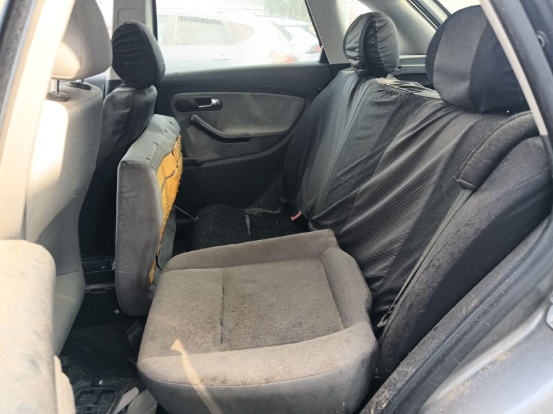 seat ibiza iii (6l1) del año 2003