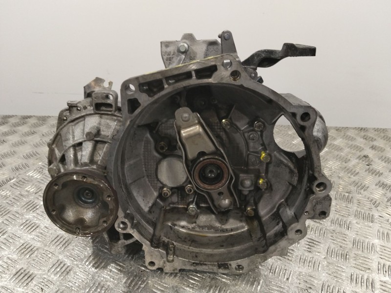 Recambio de caja cambios para audi a3 (8p1) 1.9 tdi referencia OEM IAM GQQ  