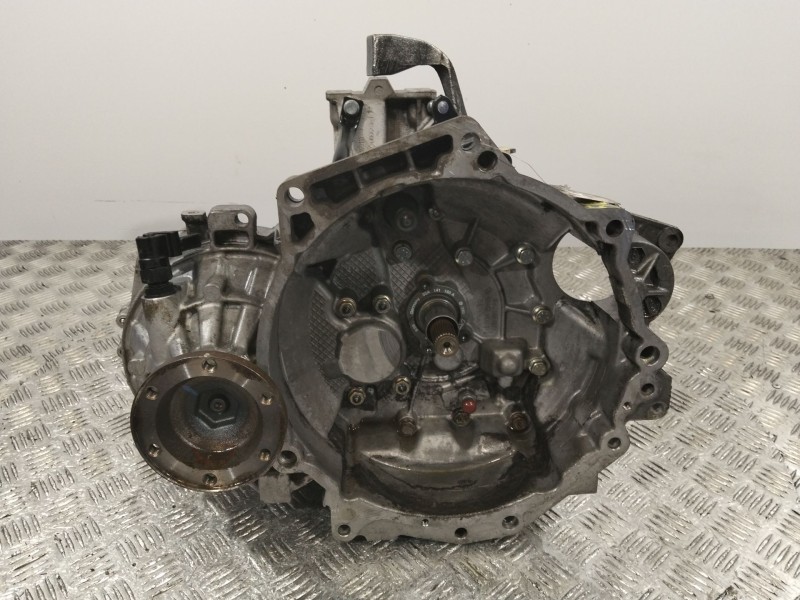 Recambio de caja cambios para audi tt (8n3/8n9) 1.8 20v turbo referencia OEM IAM DZF  