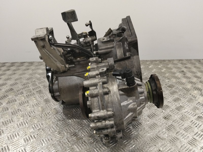 Recambio de caja cambios para audi tt (8n3/8n9) 1.8 20v turbo referencia OEM IAM DZF  