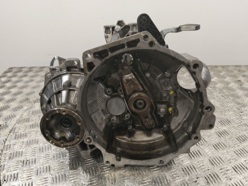 Recambio de caja cambios para seat leon (1p1) 1.9 tdi referencia OEM IAM KBL  