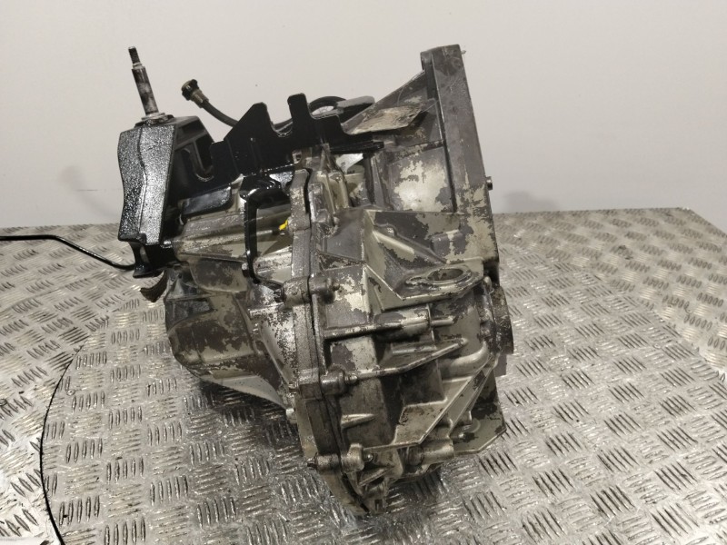 Recambio de caja cambios para renault master ii furgoneta (fd) 2.5 dci referencia OEM IAM PF6014  