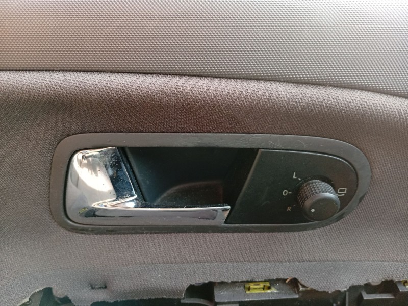 Recambio de maneta interior delantera izquierda para seat alhambra (7v8, 7v9) 1.9 tdi referencia OEM IAM 7M0837019C01C  