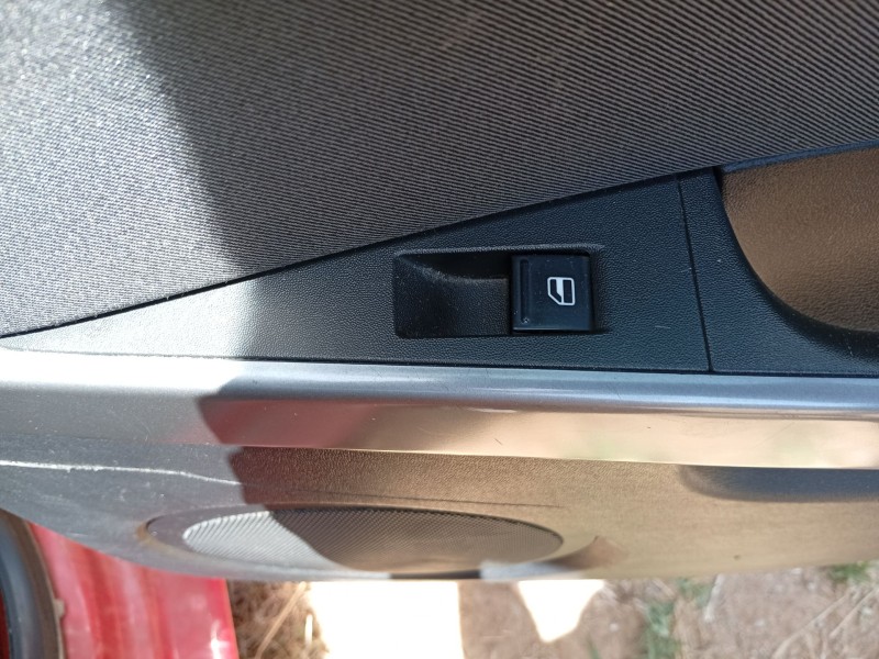 Recambio de mando elevalunas trasero derecho para seat leon (1p1) 1.6 tdi referencia OEM IAM 7L6959855CREH  