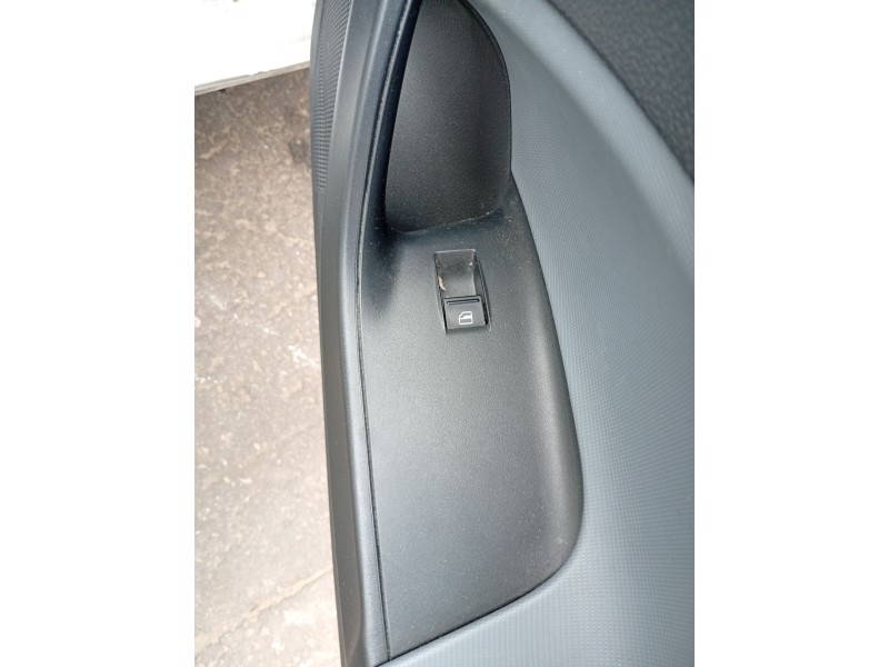Recambio de mando elevalunas delantero derecho para seat ibiza iv (6j5, 6p1) 1.6 tdi referencia OEM IAM 7L6959855CREH  